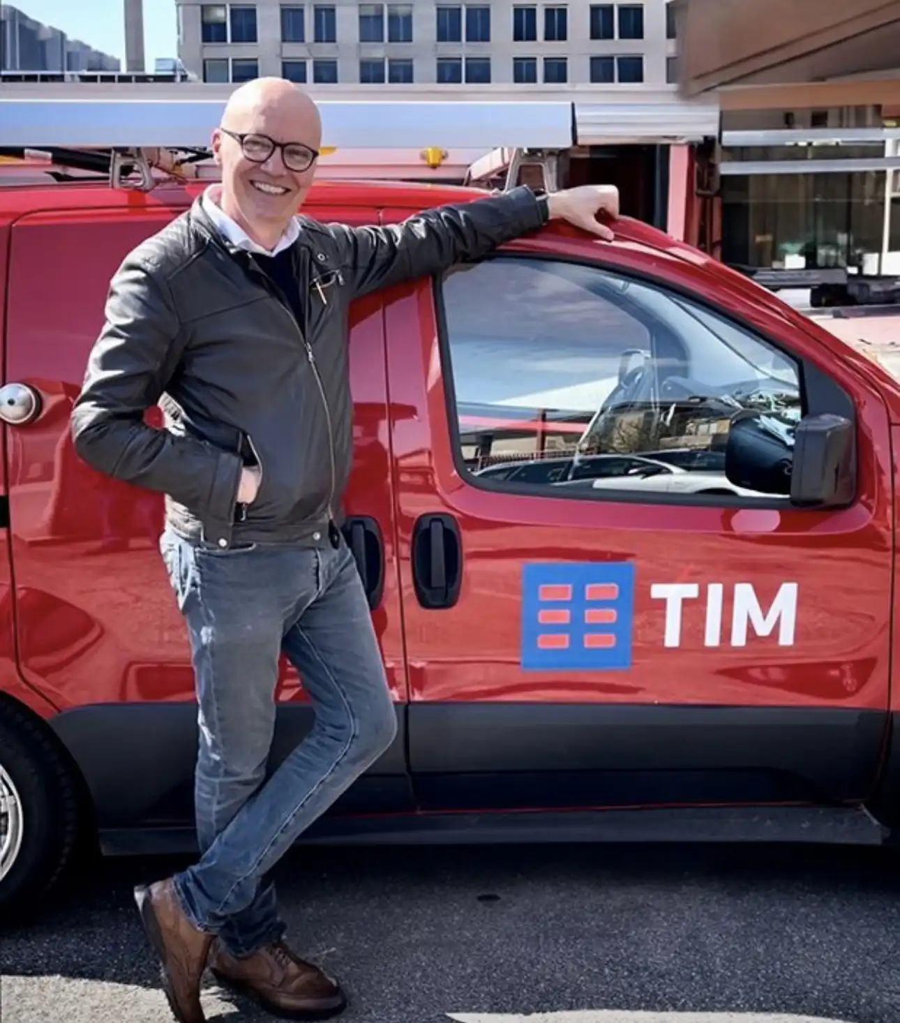 RETE-FISSA-IN-ITALIA-LEADER-TIM-MARUCCI-MASSIMO-AGENTE-